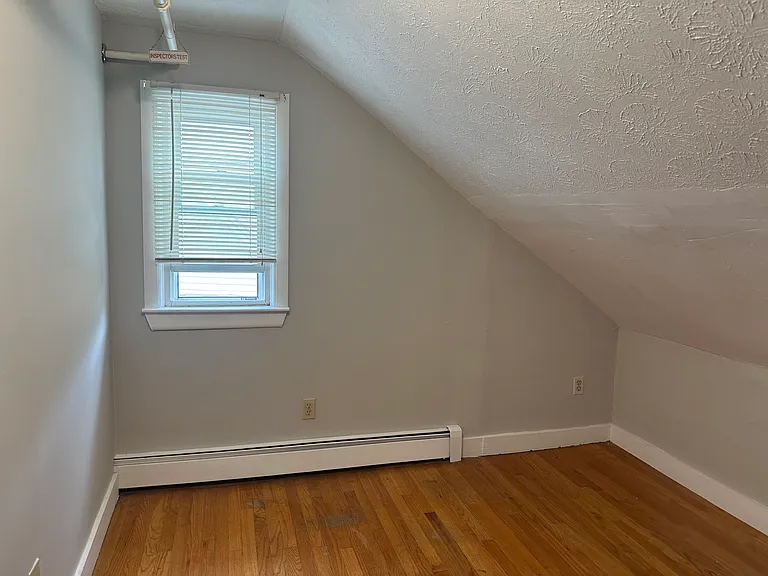 11-13 Ellsworth St #12 — Photo 1