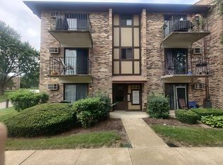 334 Klein Creek Ct UNIT 5E, Carol Stream, IL 60188
