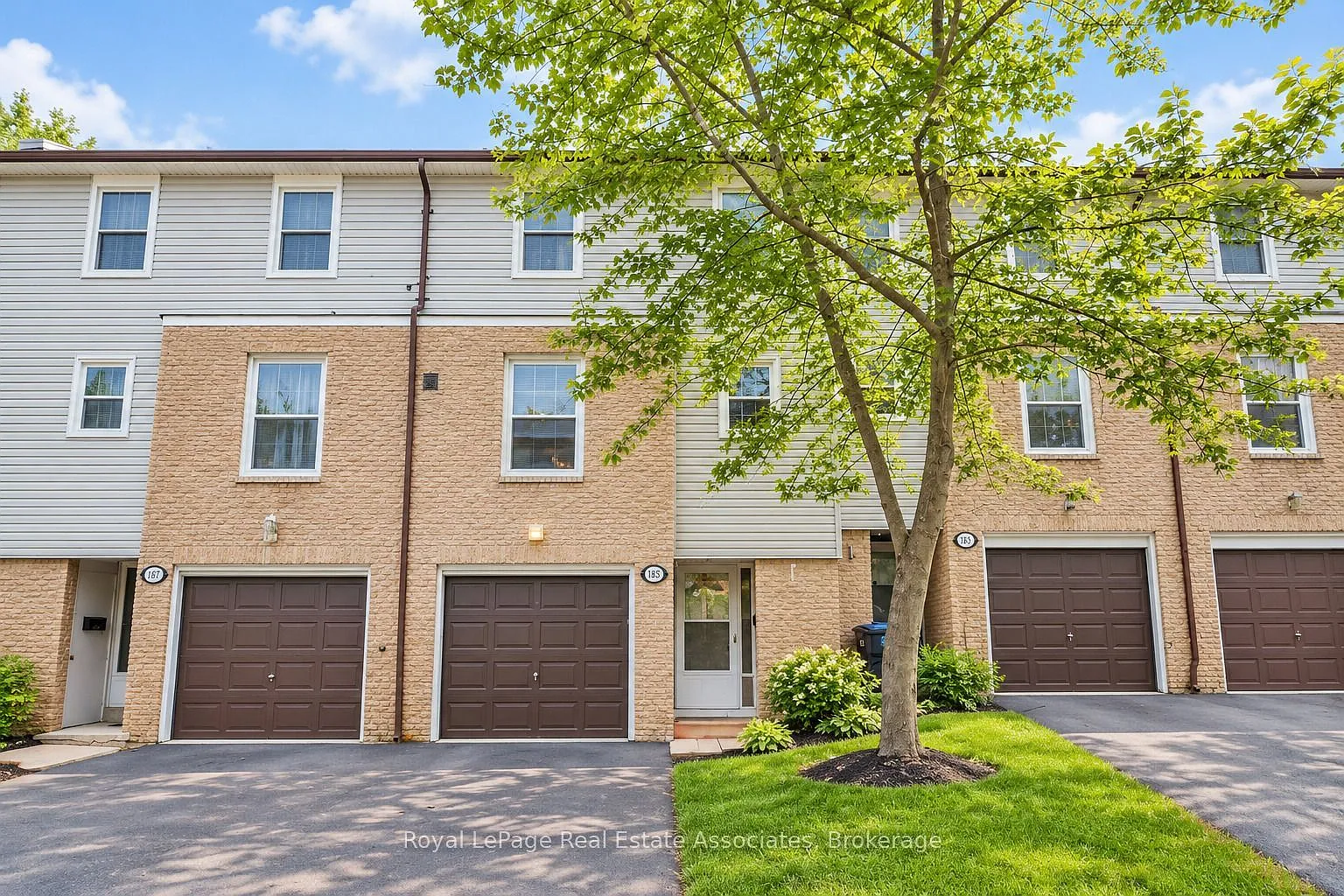 3 bed, $3,200 — Photo 1