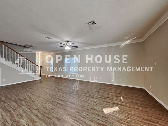 4th image of 20427 Blue Beech Dr