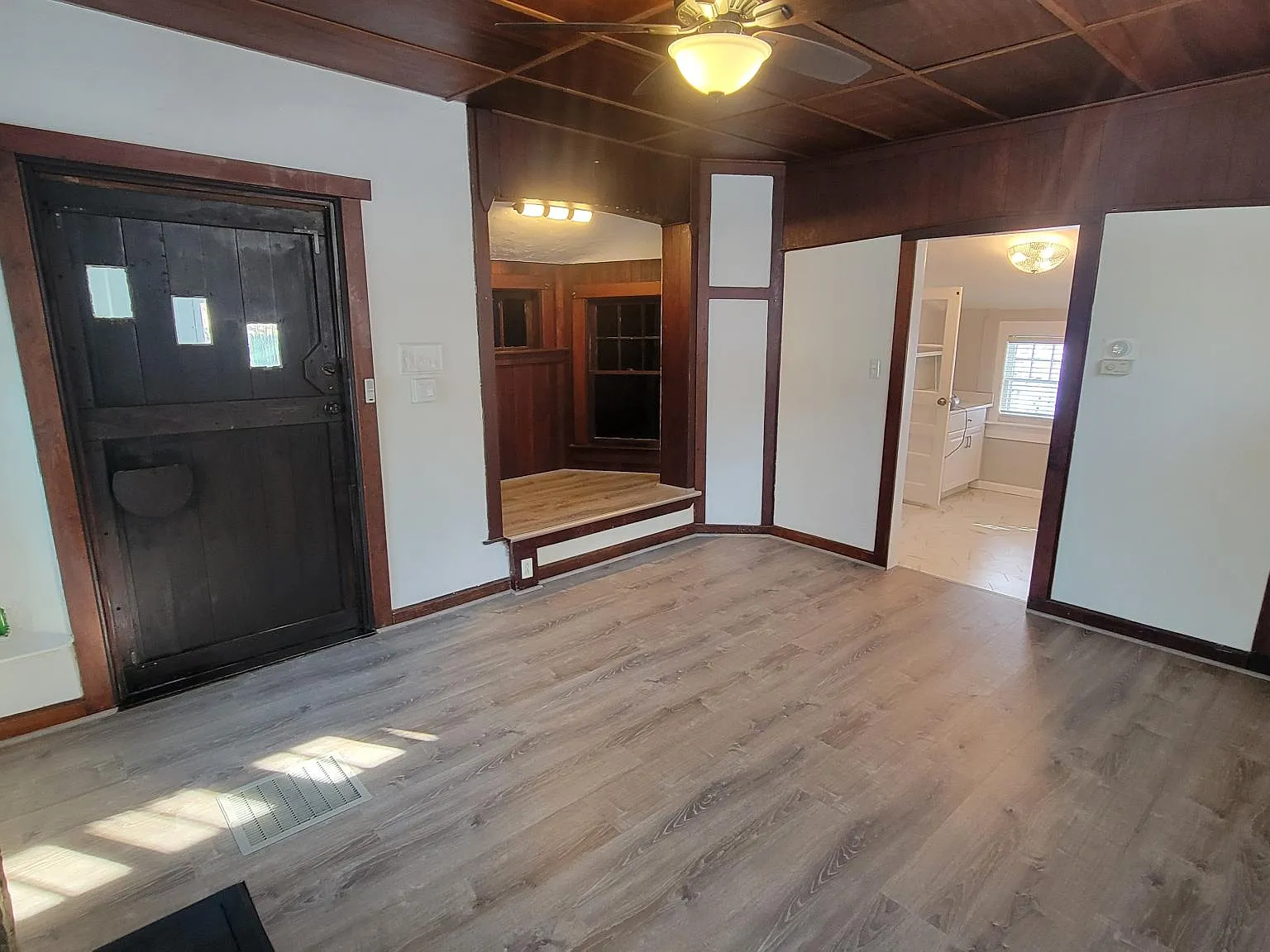 1 bed, 593 sqft, $2,500 — Photo 2