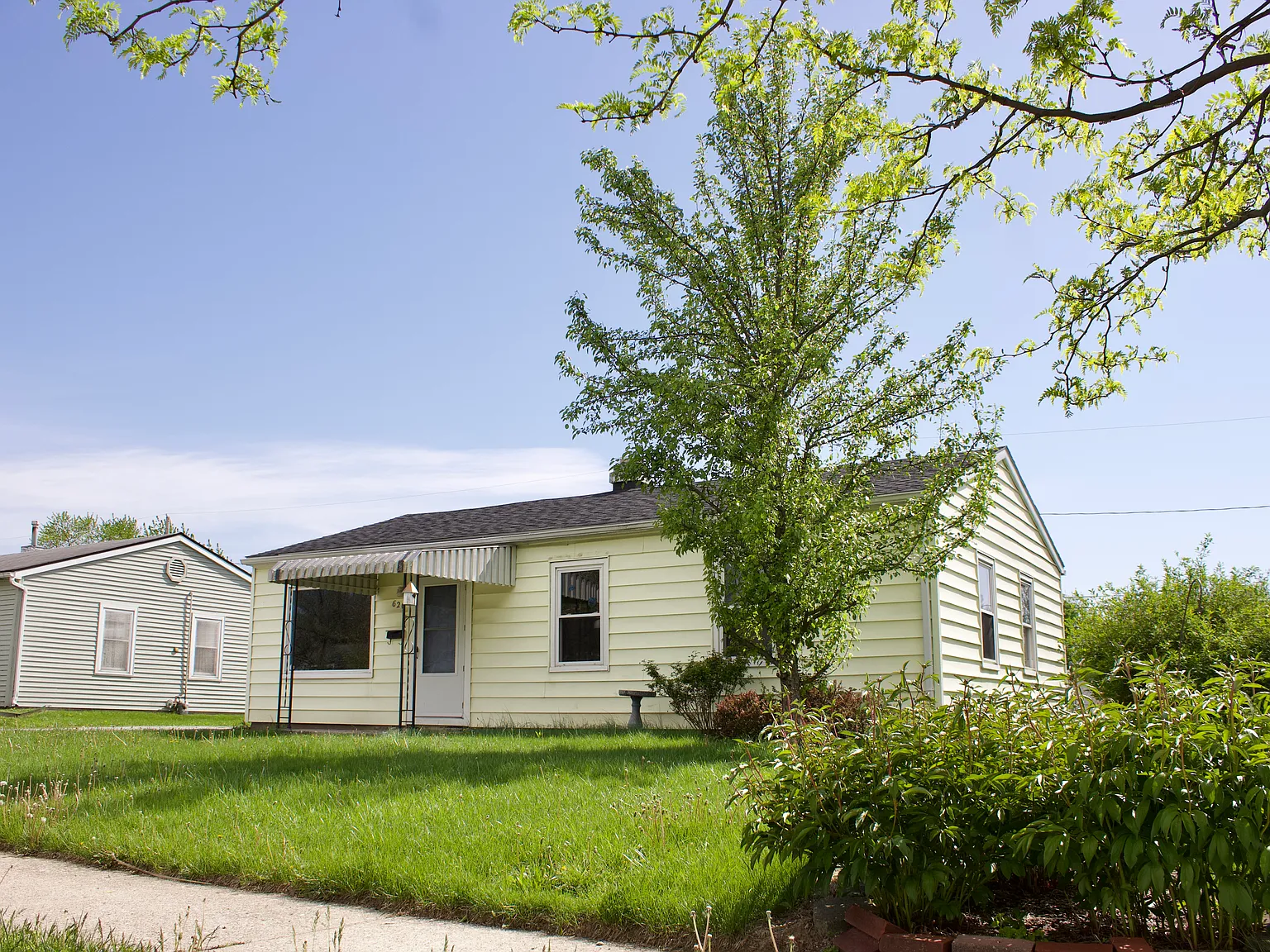 3 bed, 925 sqft, $1,750 — Photo 2