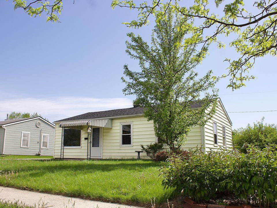 2nd image of 620 Warwick Ave