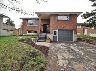 365 Roselawn Pl #1, Waterloo, ON N2L5P1