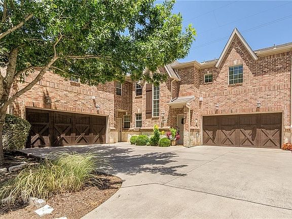 2nd image of 2972 Europa Dr