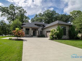 6145 Outpost Rd, Sylvania, OH 43560