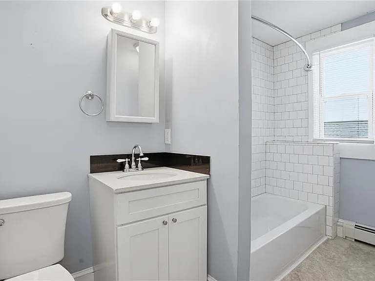 188 Division St #3R — Photo 13