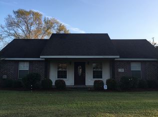 701 Concord Dr, Lake Charles, LA 70611