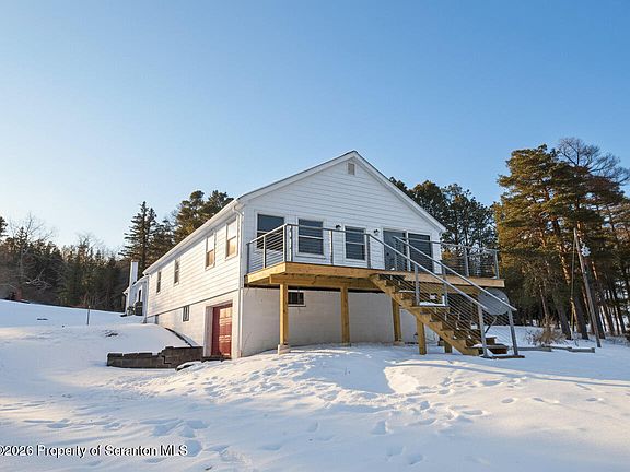 2nd image of 915 Sugar Hollow Rd