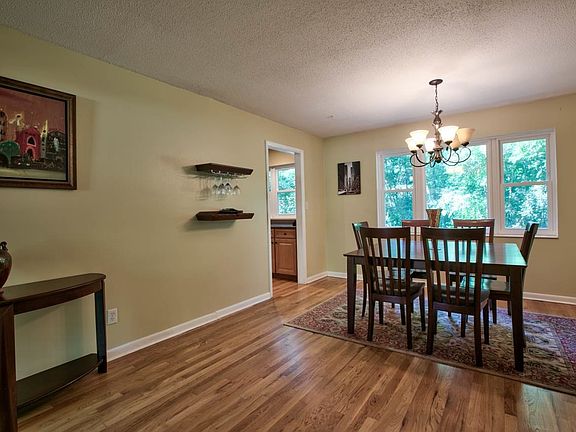 5th image of 1817 Doomar Dr