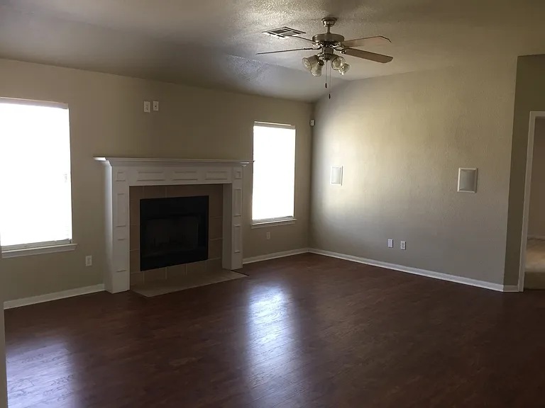 707 Bighorn Dr — Photo 13