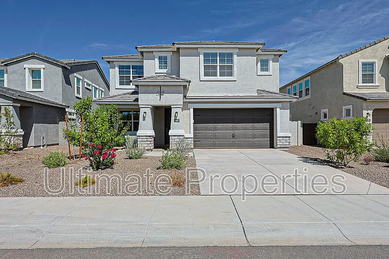 7404 W Buckhorn Trl