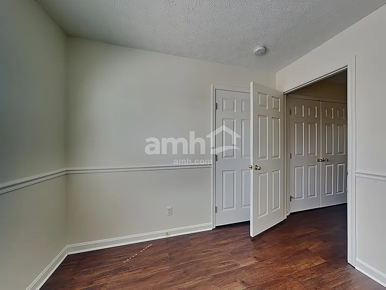 2324 Pleasant Meadow Dr — Photo 13