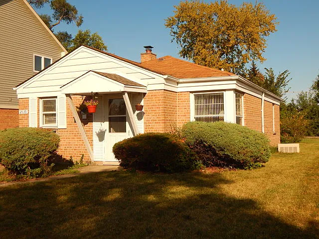 2635 Atlantic St photo 1