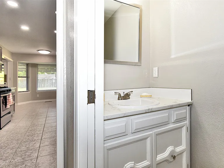 9402 S 69th East Ave — Photo 14