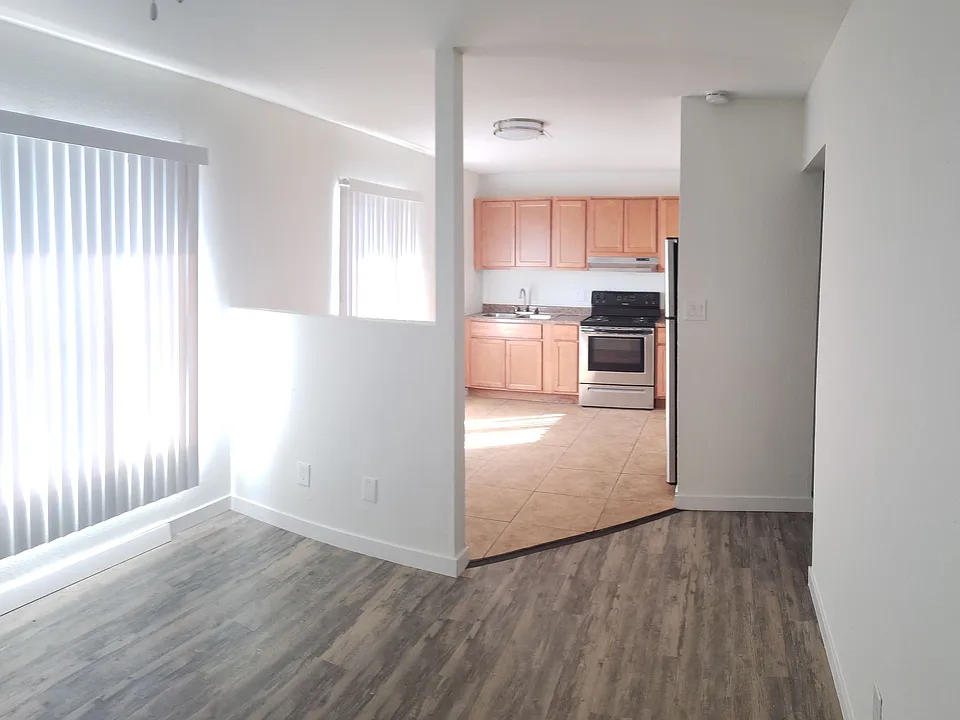 1309 W Taylor St