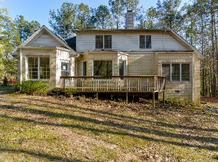 1724 Green Downs Dr, Raleigh, NC 27613