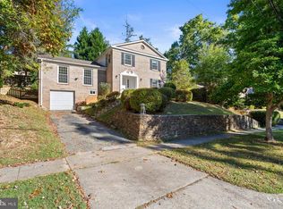 1242 Derbyshire Rd, Rockville, MD 20854