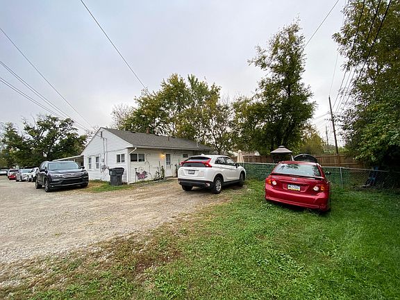 4th image of 798-800 Derrer Rd