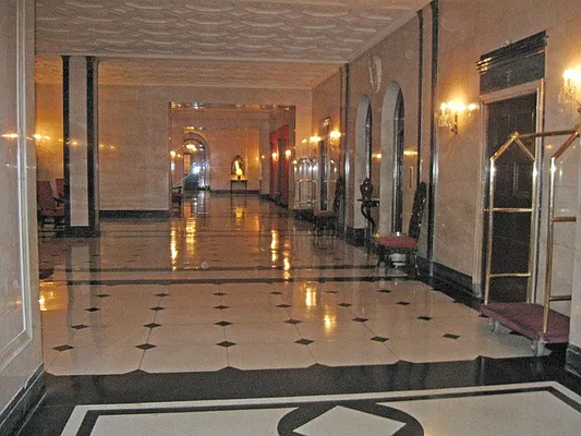 Sold by Sotheby's International Realty | media 14