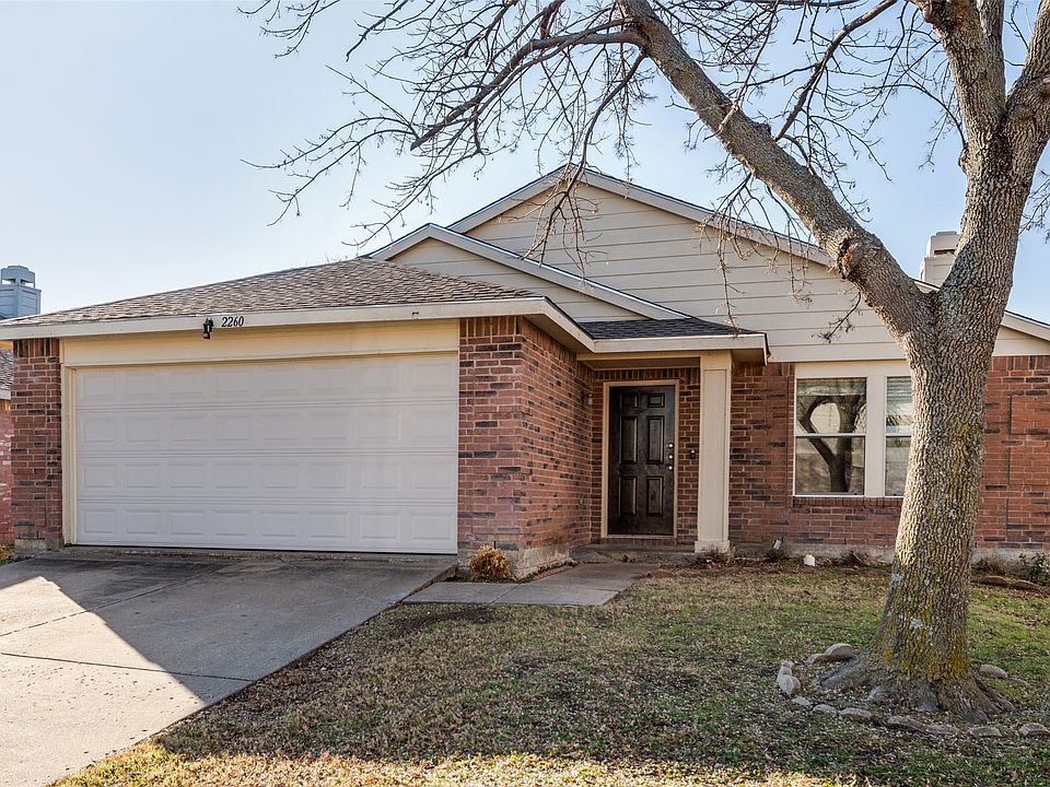 1st image of 2260 White Oak Dr