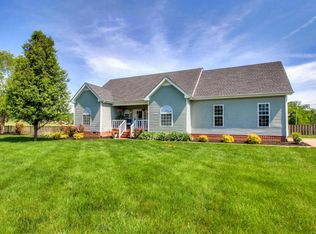 1154 Roy Sellers Rd, Columbia, TN 38401