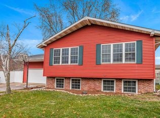 518 13th Pl N, Onalaska, WI 54650
