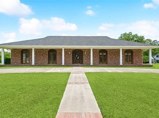221 Woodbridge Blvd, Hammond, LA 70401