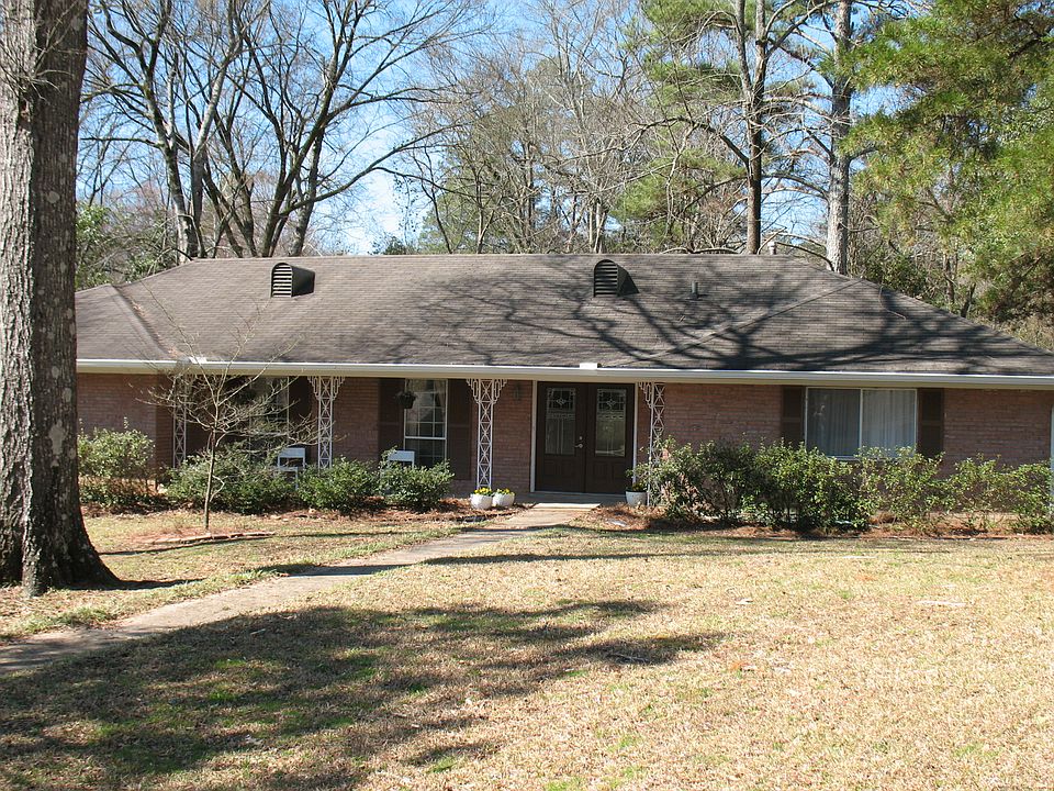 113 Edgewood Drive