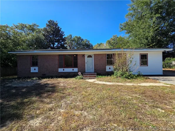 2010 Fargo Dr, Fayetteville, NC 28306