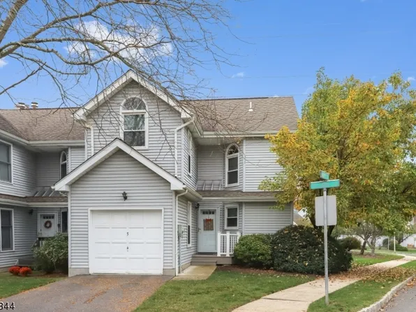 5 Pellinore Ln, Berkeley Heights Twp., NJ 07922
