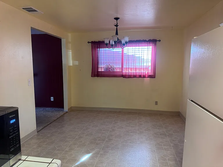 1808 Ronie Way — Photo 9