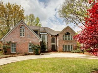 605 Avignon Ct, Sandy Springs, GA 30350