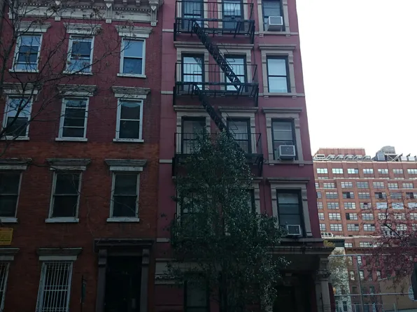 310 West 18th Street