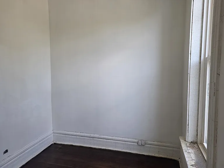 3444 S Western Ave #1F — Photo 8