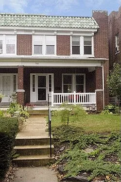 748 New Holland Ave photo 1