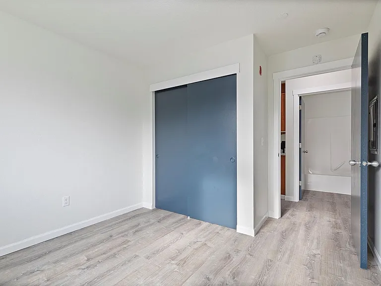Stark Street Villa — Photo 24