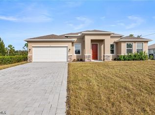 3901 NE 19th Ave, Cape Coral, FL 33909