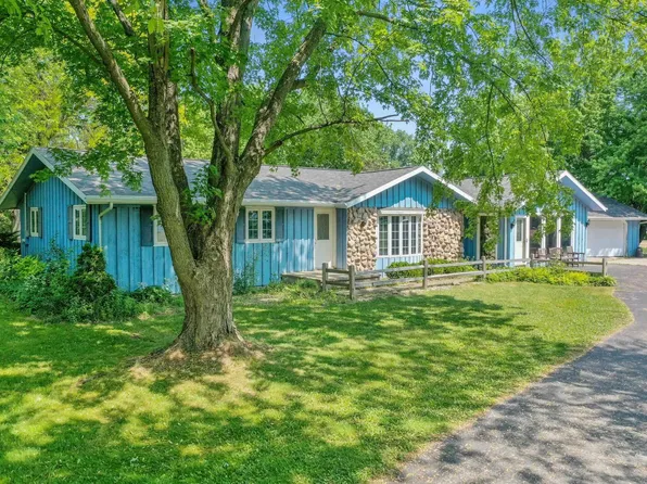 W4104 Rock Rd, Appleton, WI 54913