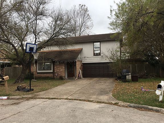 3rd image of 739 Odessa Ct