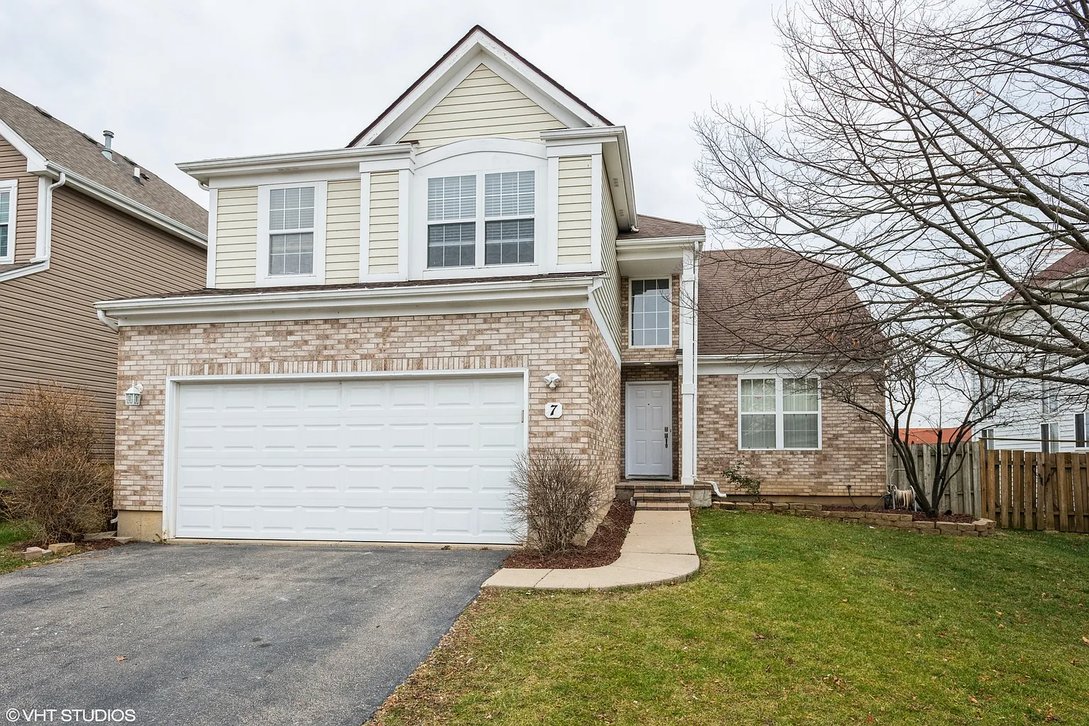 7 Augusta Dr photo 1