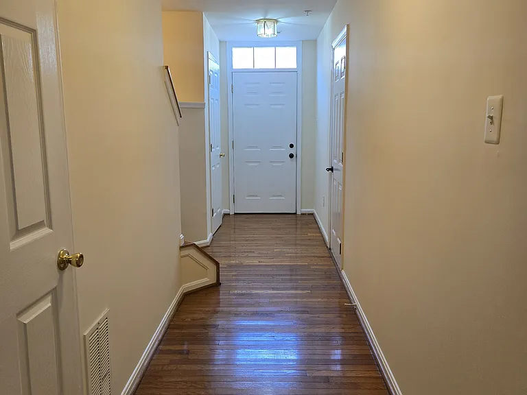 6822 Sanctuary Ct — Photo 4
