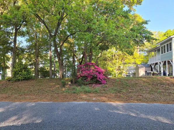 101 SW 1st St Lot 6, Oak Island, NC 28465