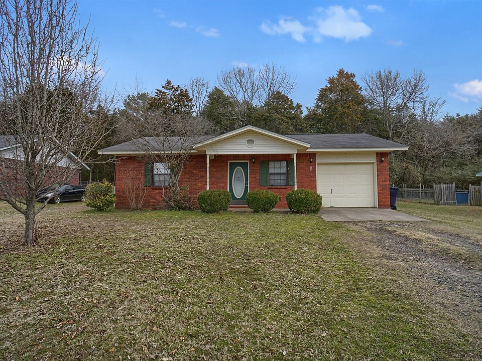 1st image of 60 Cedar Creek Dr