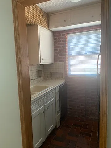3026 Mahanna Springs Drive #B - 1 — Photo 4