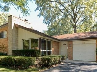402 E Atwater Ave, Elmhurst, IL 60126