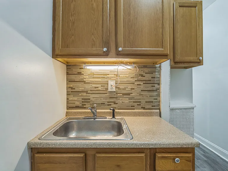 5005 N 12th St #1A — Photo 24