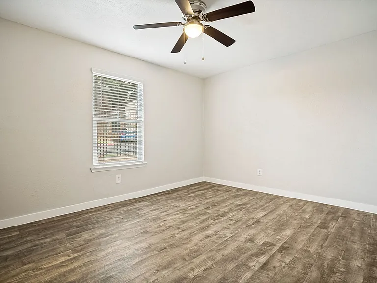 Gazebo Apartments (Denton, Tx) — Photo 40