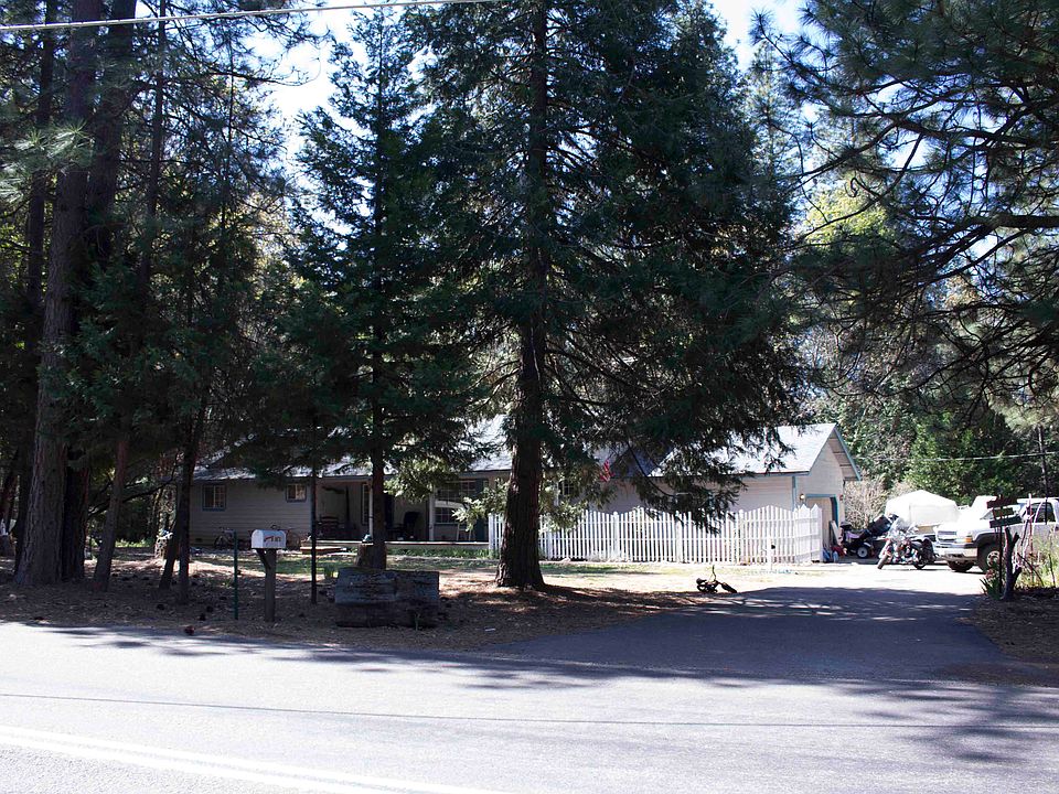 1st image of 6204 Green Leaf Ln