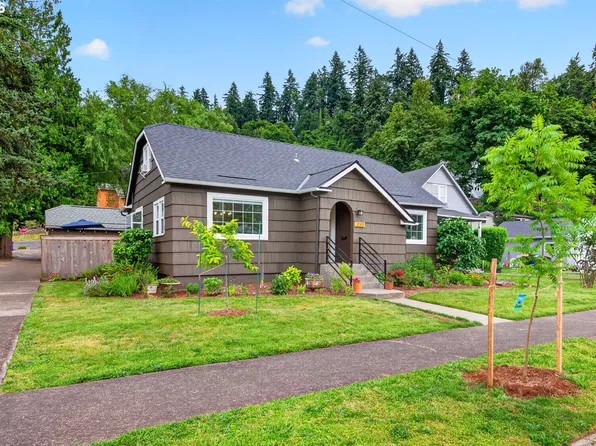 222 Jefferson St, Oregon City, OR 97045